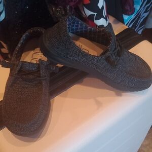 Hey Dude Women's Black Wendy Loafers